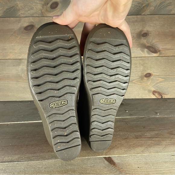 Keen Akita womens size 7.5 shoes brown leather pull on wedge ankle boots - Picture 7 of 8